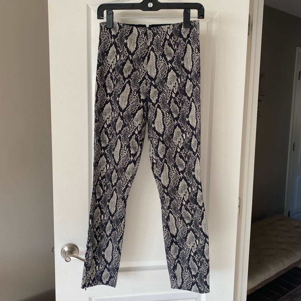 Alice And Olivia Size 4 Python Print - image 1